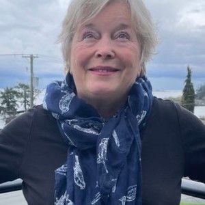 Meet your Posher, Diane